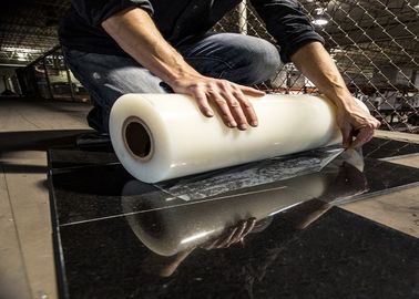 Ein guter Preis. Dauerhafter selbstklebender schützender Film, harter Boden-Schutz-Film für Countertops Online