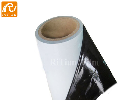 Ein guter Preis. PET Aluminiumplatten-Blatt-schützender Film für zusammengesetzte Platten-Fenster-Rahmen-riesige Oberflächenrolle Online