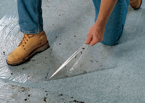 Ein guter Preis. Selbstklebendes PET schützender Film-Blasformen für den Fußboden des Holz-Teppichs Online