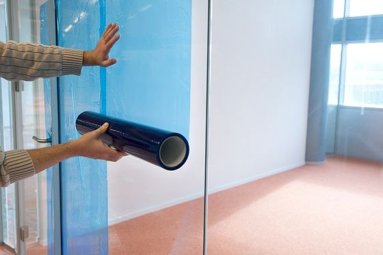 Ein guter Preis. Dauerhafte Polyethylen-PE-Schutzfolie mit Rückstandsfreier Entfernung, 50 Mikron Dicke und UV-Resistenz für den Schutz von Fensterglas Online